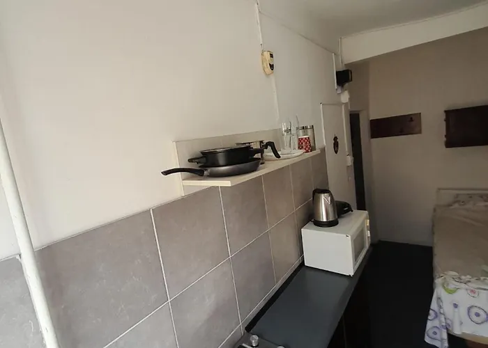 Mini 2 Aproape De Centru Apartamento Bucarest