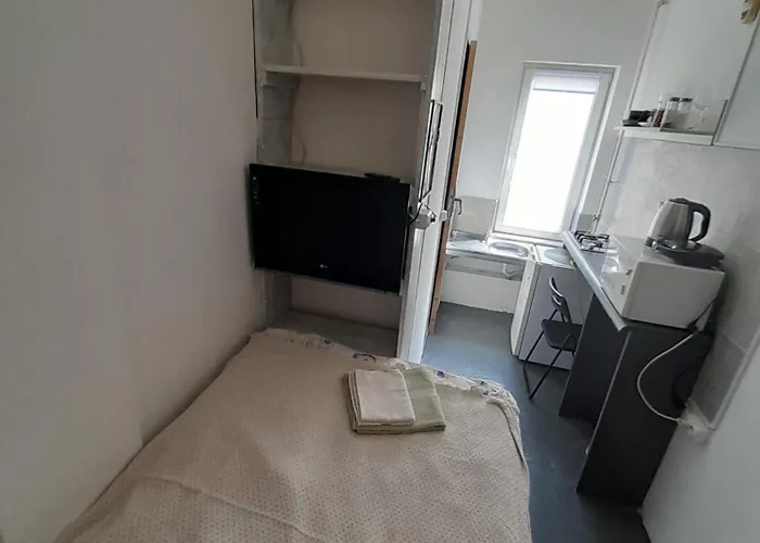 Mini 2 Aproape De Centru * بوخارست