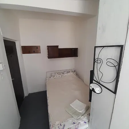 Mini 2 Aproape De Centru